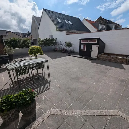 Charming Townhouse Of 173 M2 With Double Carport Silkeborg